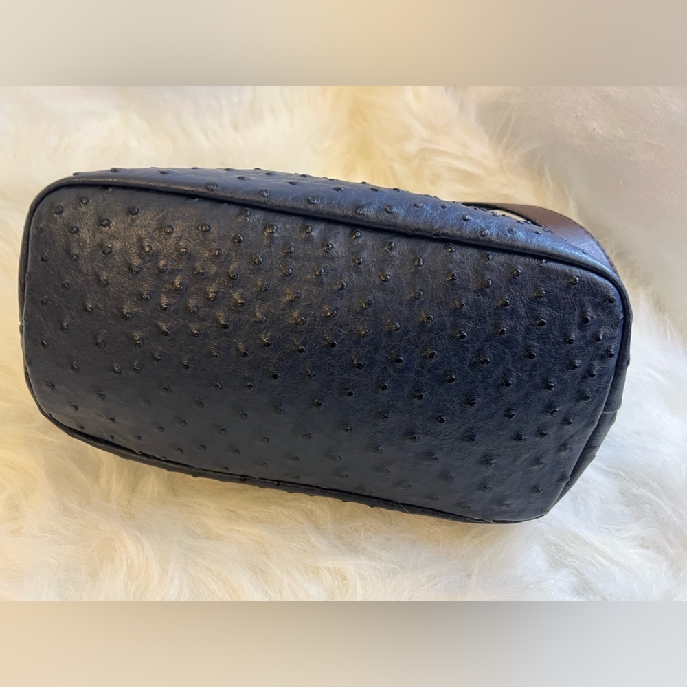 Giani Bernini Blue Ostrich-Embossed Shoulder Bag with unbranded chain crossbody - Picture 7 of 16